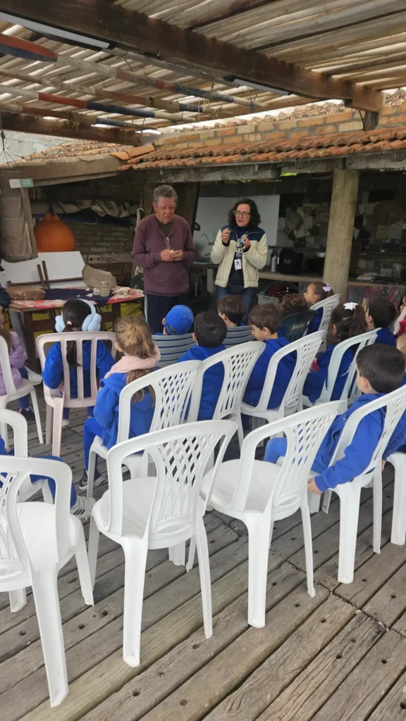 Turma de crianças no Ostra Xperience Kids